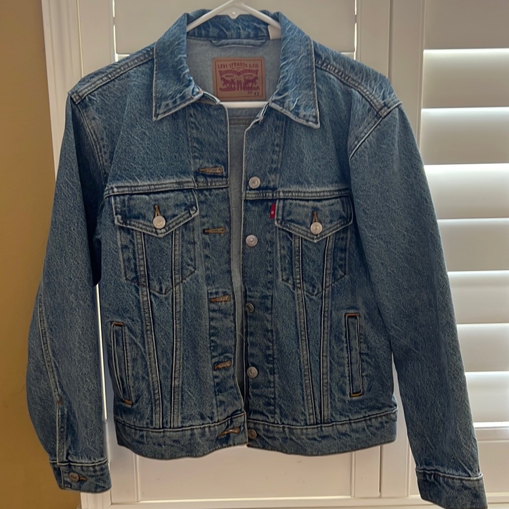 Levi’s denim jacket